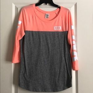 PINK Women’s baseball tee size large